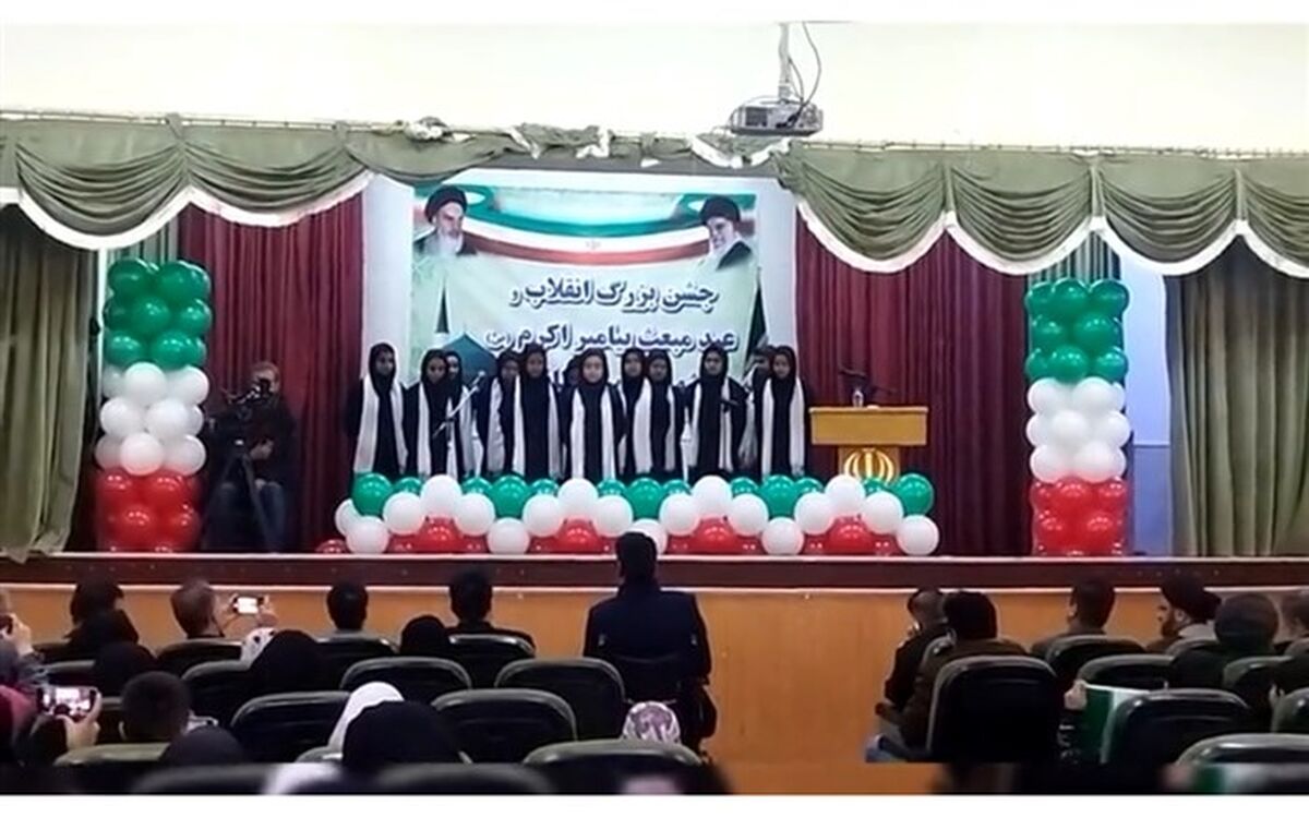 جشن بزرگ پیروزی انقلاب اسلامی در سلطانیه برگزار شد/ فیلم