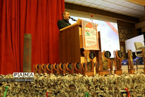 یادواره «پدران آسمانی» در دبیرستان شاهد نجمیه قم -1