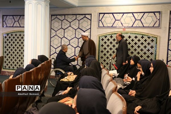 یادواره «پدران آسمانی» در دبیرستان شاهد نجمیه قم -1