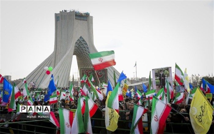 حضور مردم در راهپیمایی 22 بهمن دشمن را مایوس خواهد کرد