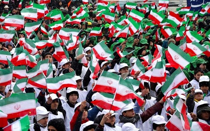 ‌عظمت و اقتدار ملت ایران در راهپیمایی یوم الله ۲۲ بهمن ظهور می‌کند