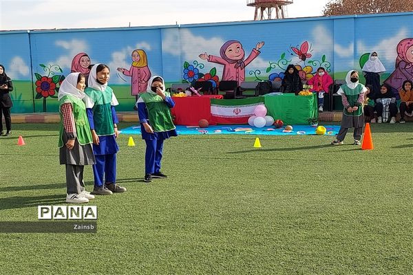 مسابقه داژبال در آموزشگاه کوثر شهر جوادآباد