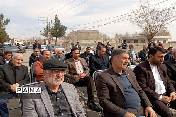 آیین کلنگ زنی و احداث مدرسه ۹ کلاسه در ورامین