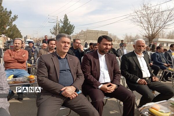 آیین کلنگ زنی و احداث مدرسه ۹ کلاسه در ورامین
