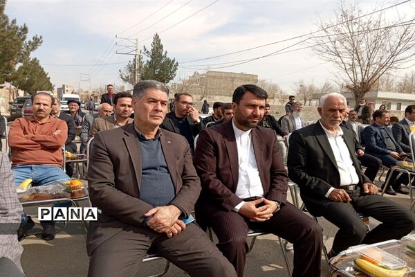آیین کلنگ زنی و احداث مدرسه ۹ کلاسه در ورامین
