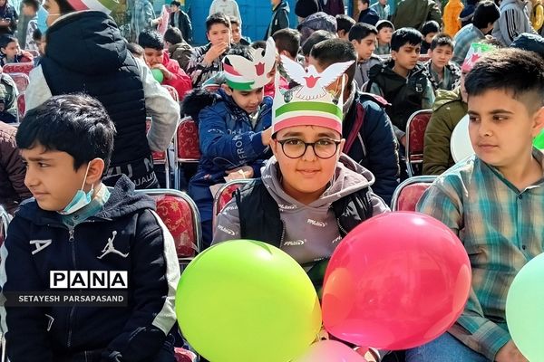 حال و هوای مدارس منطقه کهریزک در دهه فجر