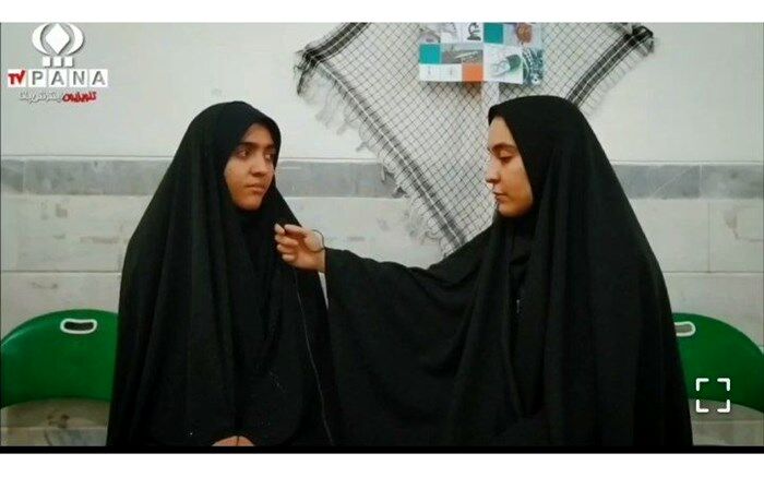چرایی حضور در راهپیمایی 22 بهمن از نگاه دانش آموزان دبیرستان سید احمد فاتحی قم/ فیلم