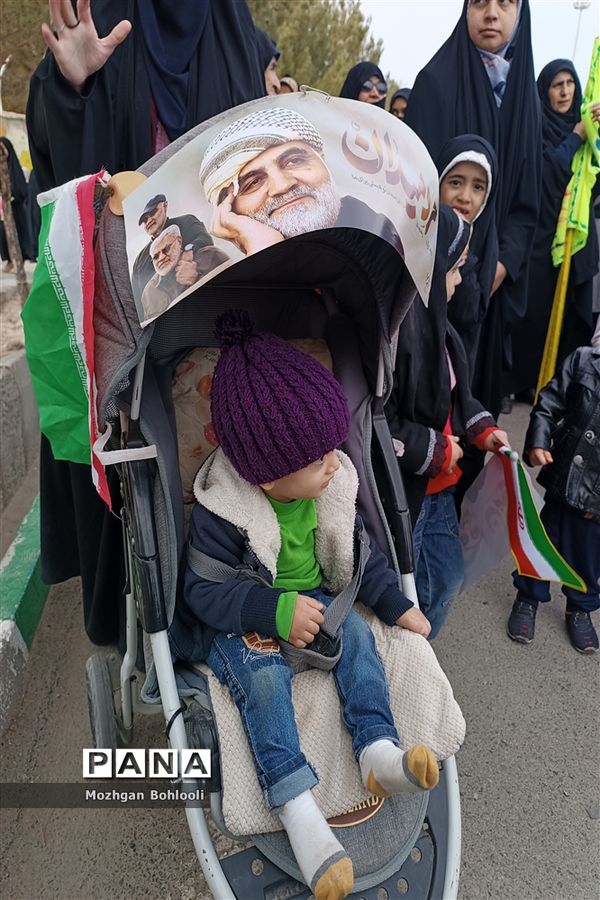 راهپیمایی 22 بهمن در شهرستان سربیشه