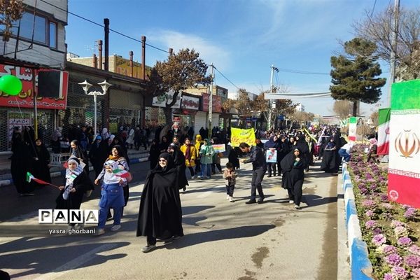 راهپیمایی ۲۲ بهمن در شیروان