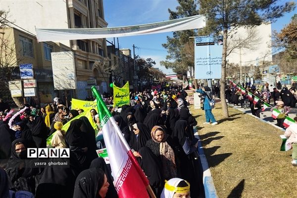 راهپیمایی ۲۲ بهمن در شیروان