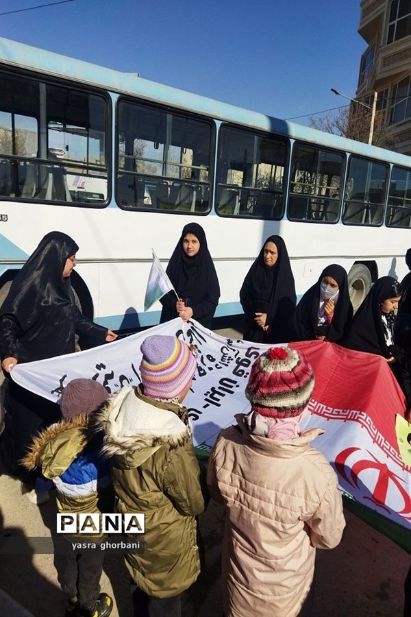 راهپیمایی ۲۲ بهمن در شیروان
