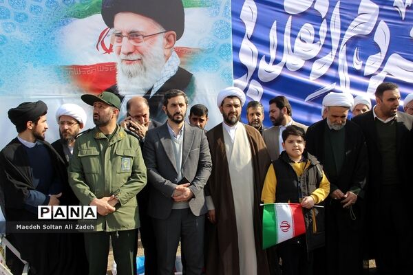 حضور پرشور مردم اسلامشهر در راهپیمایی یوم‌الله 22 بهمن