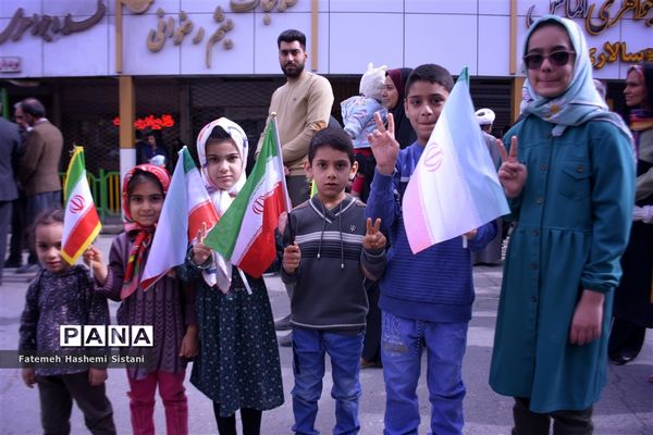 راهپیمایی ۲۲ بهمن در شهرستان زابل