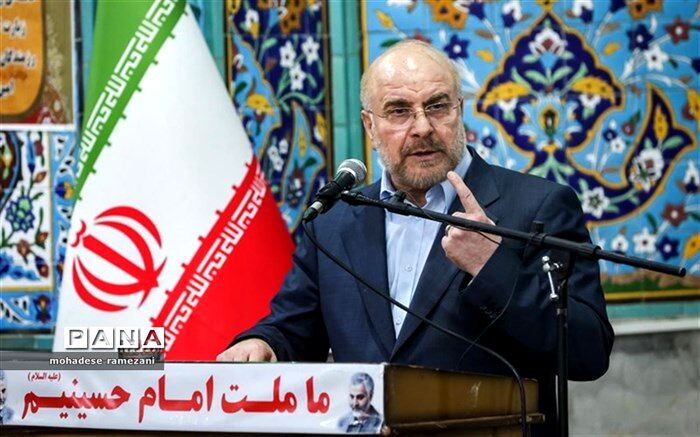 انقلاب مردم  ایران ، نظم جهانی را متحول کرد
