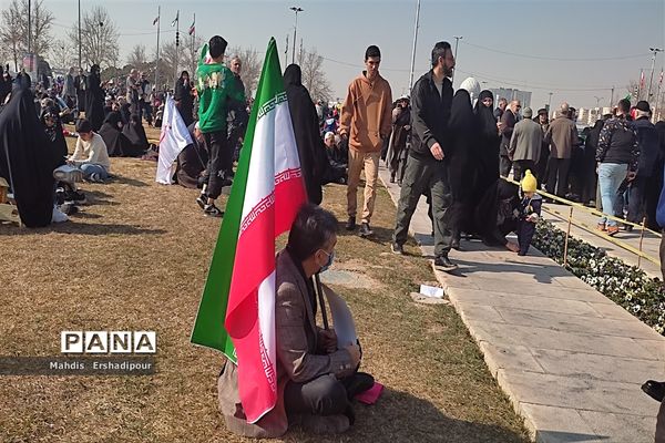 راهپیمایی ۲۲ بهمن ماه در میدان آزادی تهران