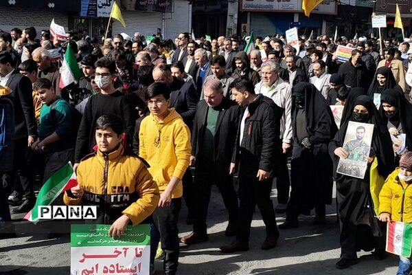 راهپیمایی باشکوه ۲۲ بهمن در بهارستان 2