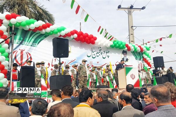 حضور پرشور دانش‌آموزان و فرهنگیان بهبهانی در راهپیمایی یوم الله 22 بهمن ماه