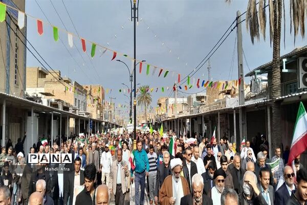 حضور پرشور دانش‌آموزان و فرهنگیان بهبهانی در راهپیمایی یوم الله 22 بهمن ماه