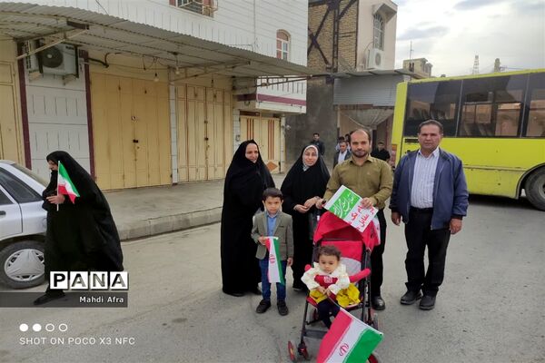 حضور پرشور دانش‌آموزان و فرهنگیان بهبهانی در راهپیمایی یوم الله 22 بهمن ماه