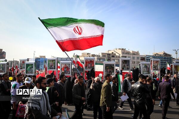 راهپیمایی ۲۲ بهمن در تهران