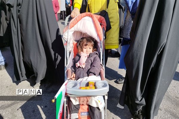 راهپیمایی باشکوه یوم‌الله ۲۲ بهمن در شهرستان ملارد