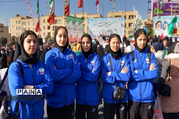 راهپیمایی باشکوه یوم‌الله ۲۲ بهمن در شهرستان ملارد