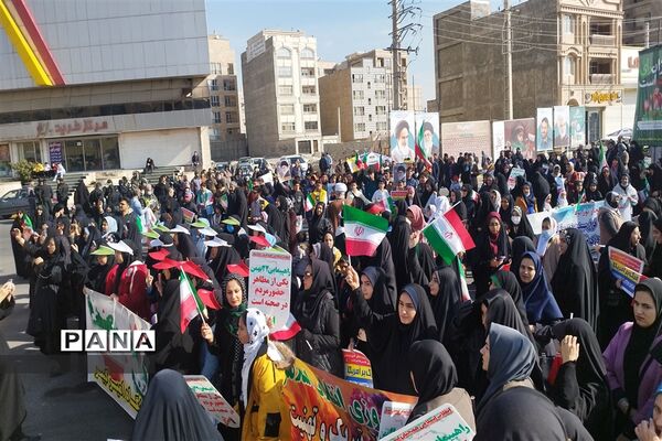 راهپیمایی باشکوه یوم‌الله ۲۲ بهمن در شهرستان ملارد