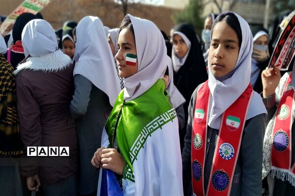 راهپیمایی 22 بهمن در شهر سلامی