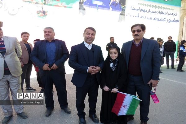 راهپیمائی ۲۲بهمن ماه۱۴۰۲ با حضور پرشور شهروندان شهرستان بجنورد