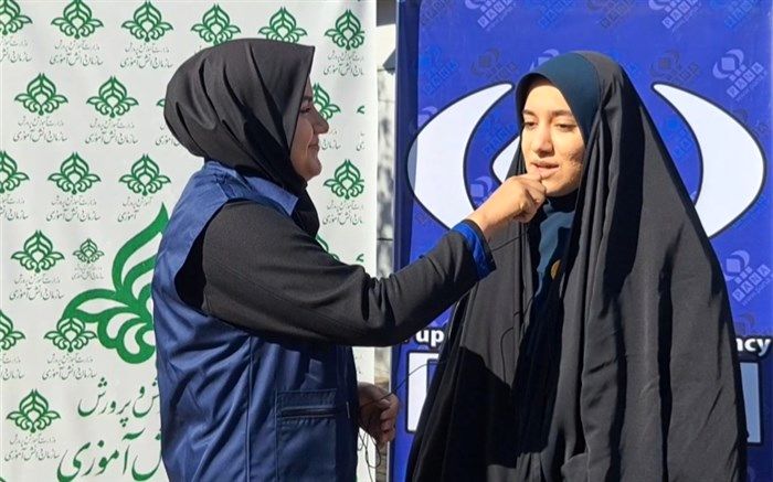 شهدا با خونشان و جوانان امروز با حجاب‌شان مدافع انقلاب هستند/ فیلم