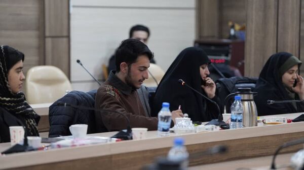 گردهمایی نویسندگان موسسه رهنمای اهل قلم