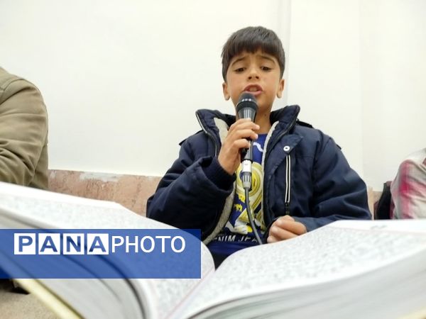 محفل انس با قرآن کریم همزمان با فرارسیدن ماه مهمانی خدا در کاشمر