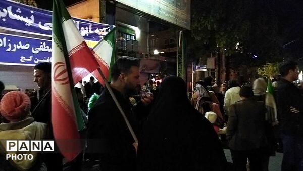 قاب های از جنس خدمت در نیشابور-۳