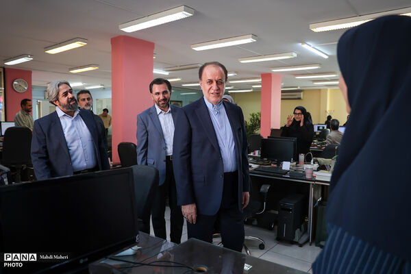بازدید نایب رئیس مجلس شورای اسلامی از خبرگزاری پانا