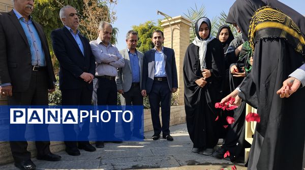 خانواده شهدای اصفهانی چهره‌های ماندگار ایثار و فداکاری در عرصه مدرسه‌سازی