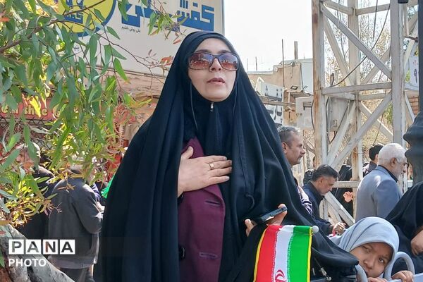 کبوتران عاشق به امام شهیدشان پیوستند