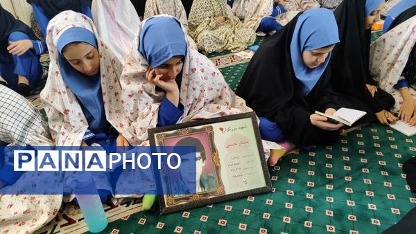 زیارت عاشورا به یاد سید مقاومت در دبستان وکیلی