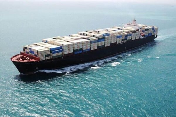  تجاوز آمریکا و اسرائیل علیه ایران مسیرهای کشتیرانی جهانی را مختل کرد