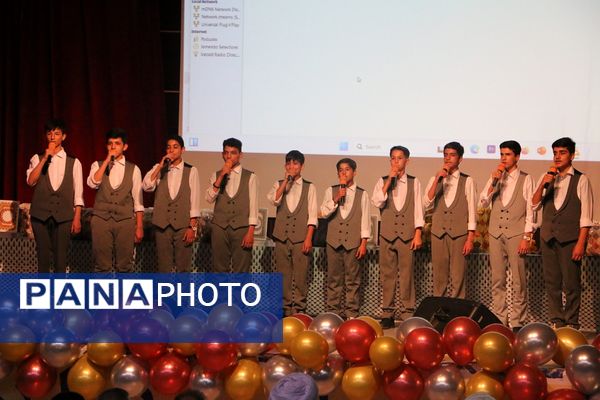 جشن نه سالگی خانواده بزرگ سرود  اسوه در ملارد 