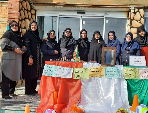 المپیاد ورزشی دبیرستان فرهنگیان ناحیه۷ مشهد 