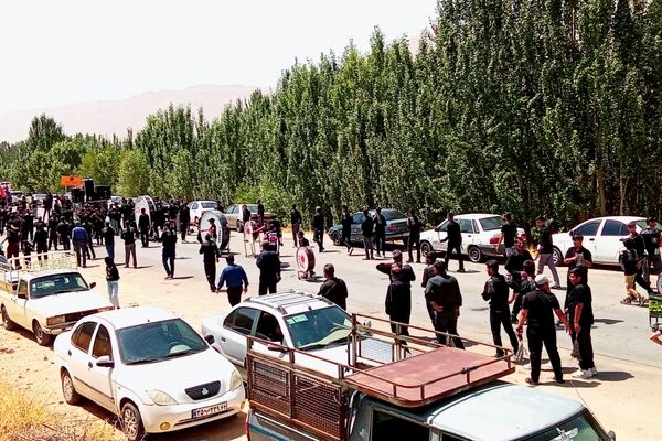 مراسم باشکوه روز عاشورا در دستنا