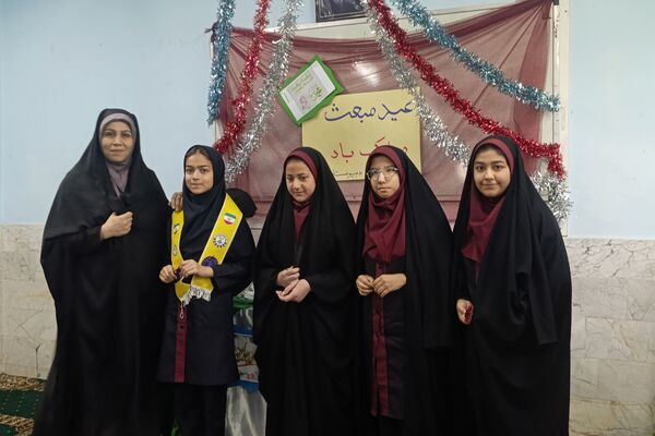 جشن عید مبعث پیامبر اکرم (ص) در دبیرستان مهر 