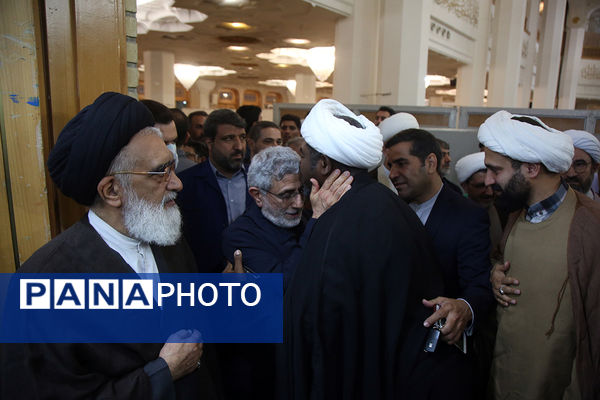 مراسم بزرگداشت والده «سید حسن نصرالله» در قم