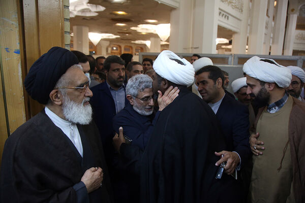 مراسم بزرگداشت والده «سید حسن نصرالله» در قم