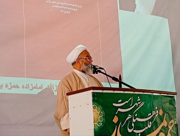 نماز جمعه در شهرستان کاشمر