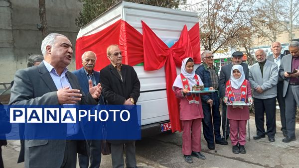 افتتاح کتابخانه سیار روستایی شماره۲ نیشابور باحضورپیشتازان سازمان دانش آموزی درمراسم