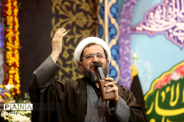 وداع با پیکر مطهر وزیر شهید اطلاعات در قم