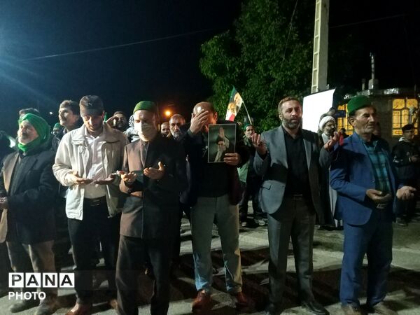 برگزاری اجتماع شبانه در حسینیه شهدای شهر بار 
