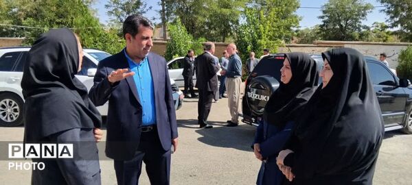 سفر معاون وزیر آموزش و پرورش به دهگلان؛ بازدید از مراکز علمی، فرهنگی و تربیتی 