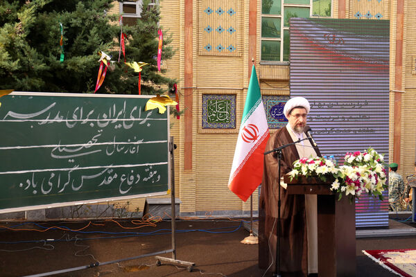 بوی ماه مهر در مدارس آذربایجان‌شرقی